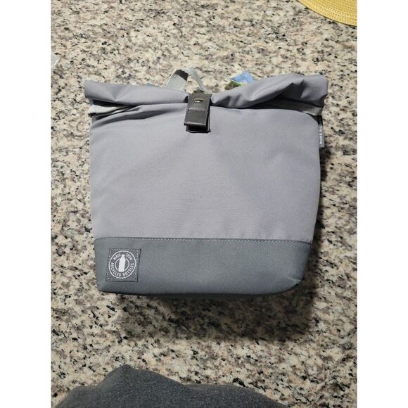 ARCTIC ZONE INSULATED MICROBAN ECO LUNCH TOTE WITH SNAP LOCK &‎ HANDLE - GRAY - Picture 2 of 4